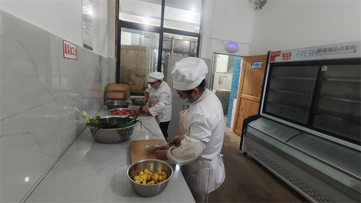 营养餐家长工作意见_营养餐家长反馈意见_营养餐意见建议
