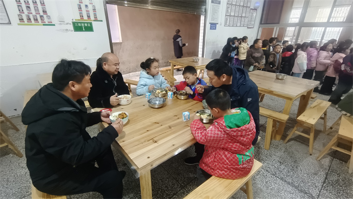 营养餐意见建议_营养餐家长工作意见_营养餐家长反馈意见